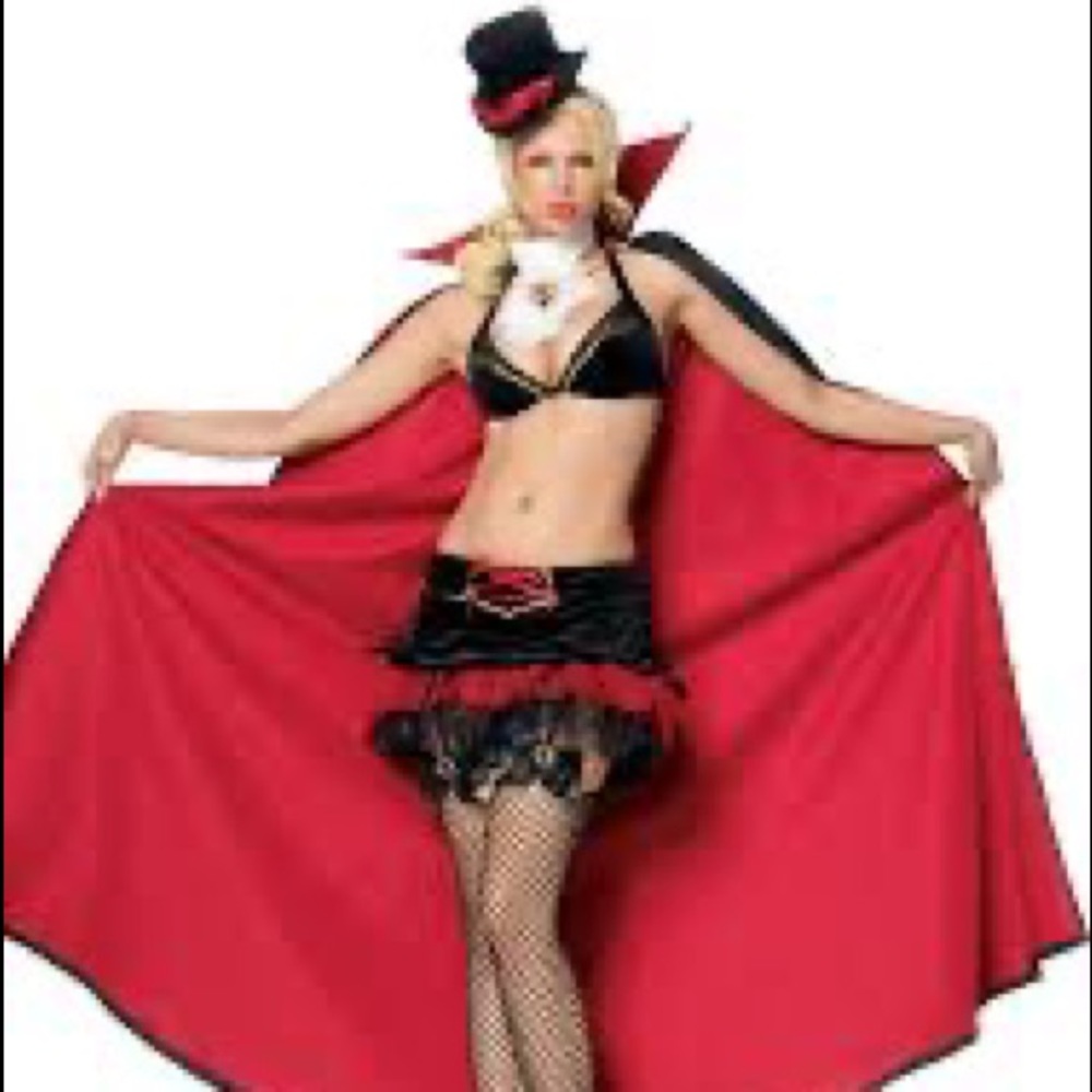 Leg Avenue Vampire Queen Cape, Skirt, Collar and hat Halloween Costume S/M - Picture 5 of 5